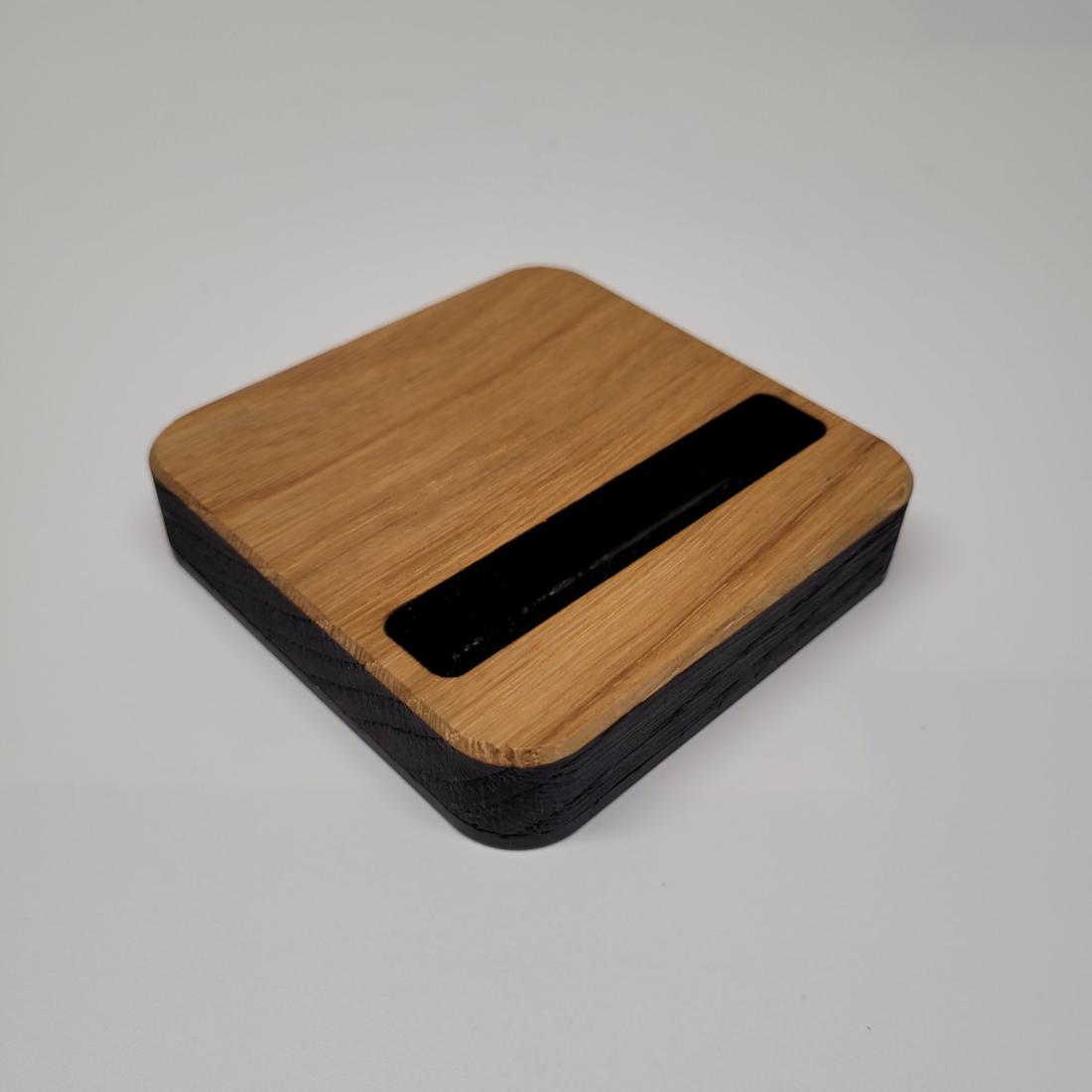Support pour smartphone en chêne